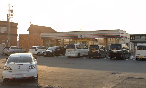 コンビニ　セブンイレブン江別錦町店（コンビニ）まで307m