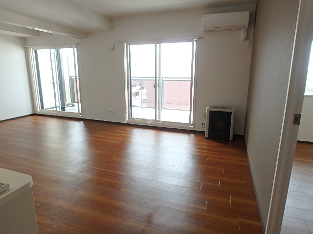 アルファスクエア末広_内装_0