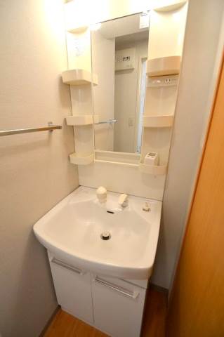 洗面設備　シャンプードレッサー