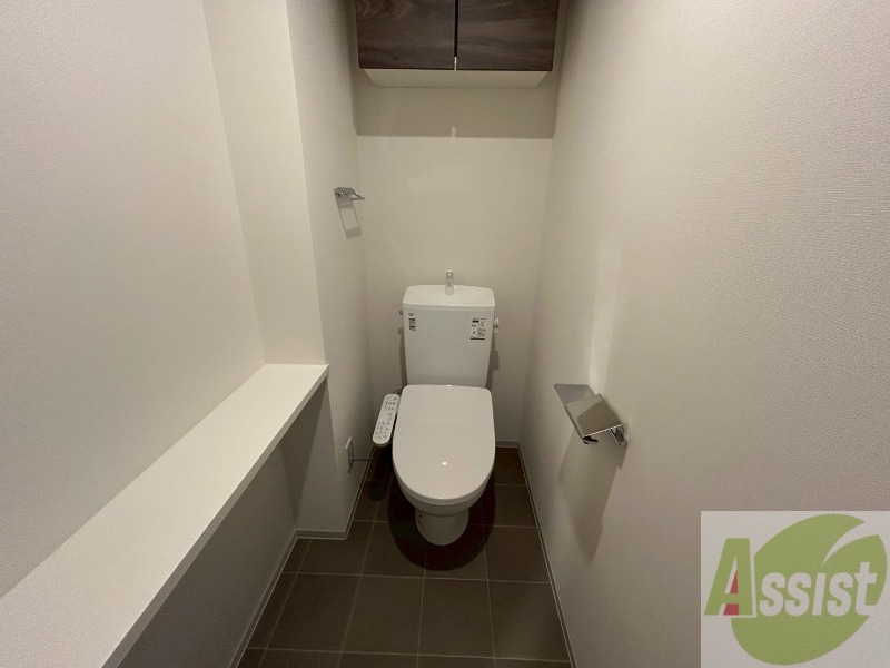 トイレ　こちらはトイレです。清潔感があり、安心して使用できます。