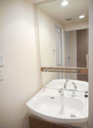 洗面設備　プレサンス松屋町駅前デュオ　独立洗面化粧台