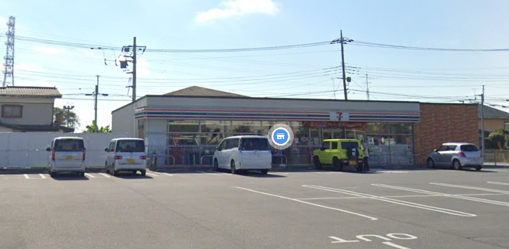 コンビニ　セブンイレブン南町店（コンビニ）まで300m