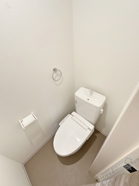 トイレ　同仕様イメージ