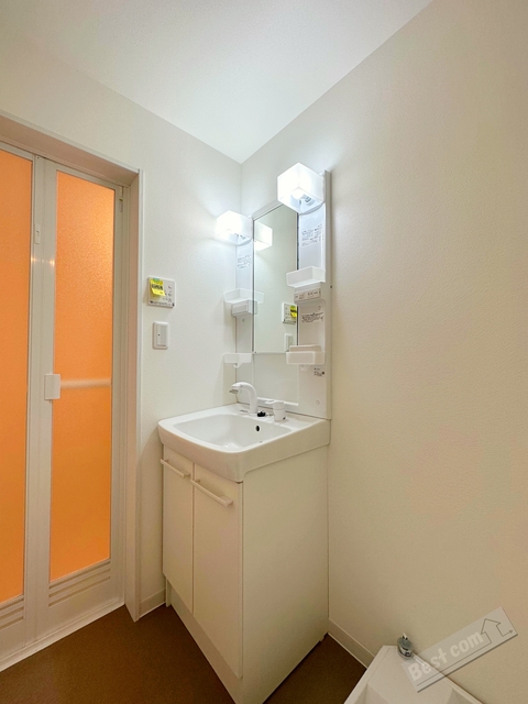 洗面設備　同仕様イメージ