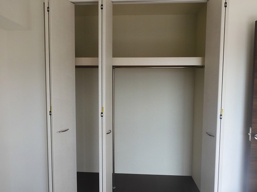 収納　クロゼット※前回募集時の写真２０２３年１月撮影