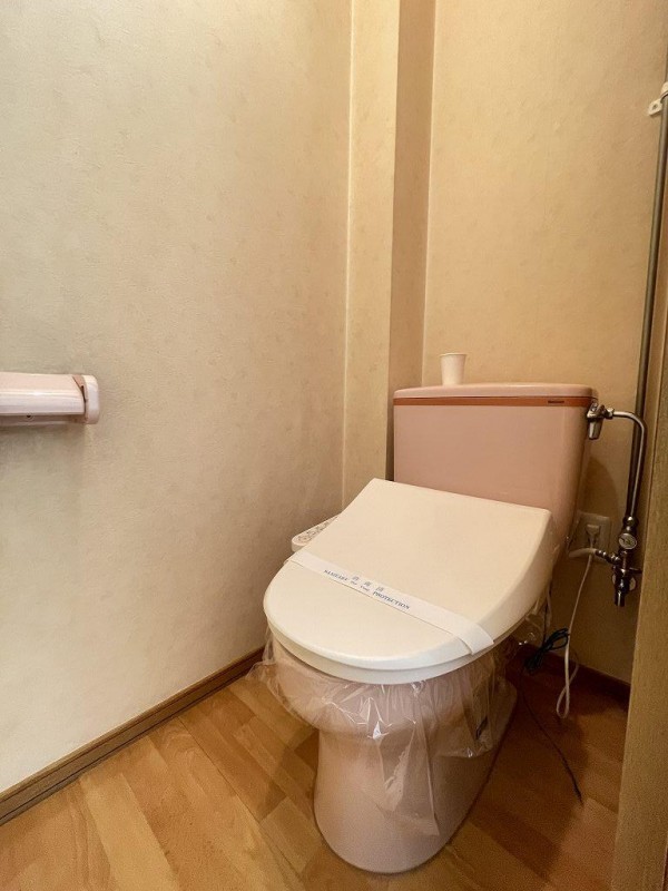 トイレ　トイレ