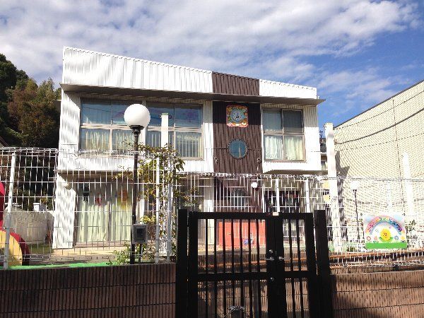 幼稚園・保育園　とみおかスマイル保育園（幼稚園・保育園）まで1209m