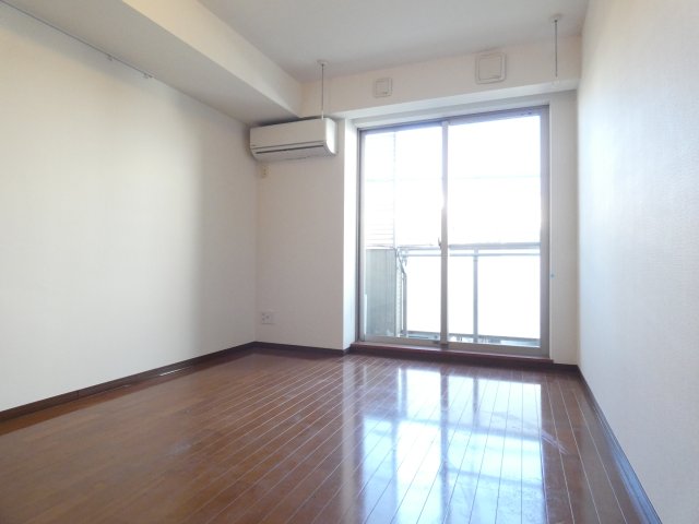 居室・リビング　居室