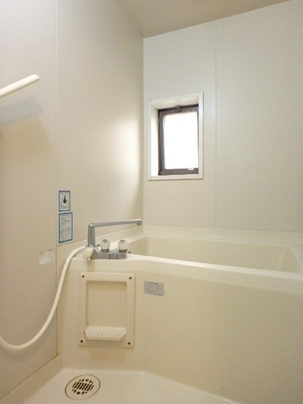 バス・シャワールーム　図面と現状に相違がある場合には現状を優先