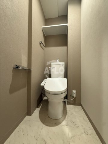 トイレ　Broad阿倍野阪南町Residence　温水洗浄便座