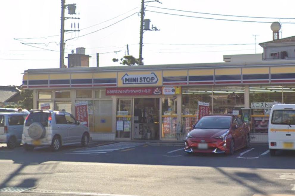 コンビニ　ミニストップ 水戸常磐町店（コンビニ）まで388m