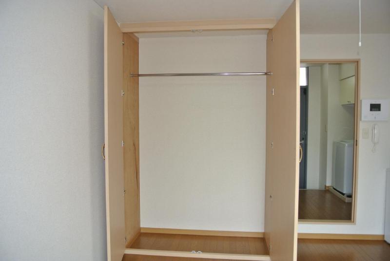 収納　クローゼット