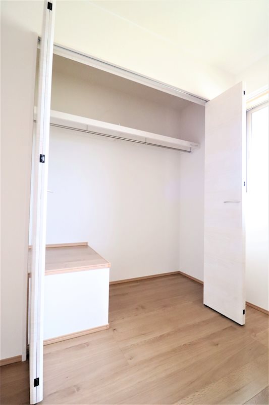 収納　ご家族の荷物もたっぷり収納可能です。