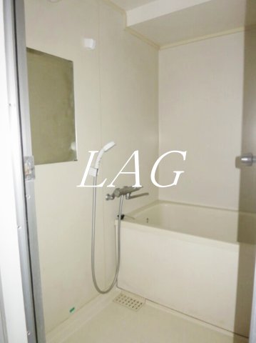 バス・シャワールーム　お風呂です。