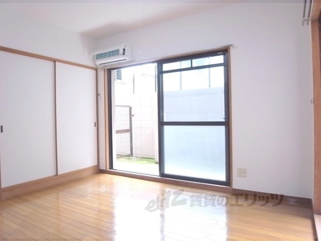 居室・リビング　洋室