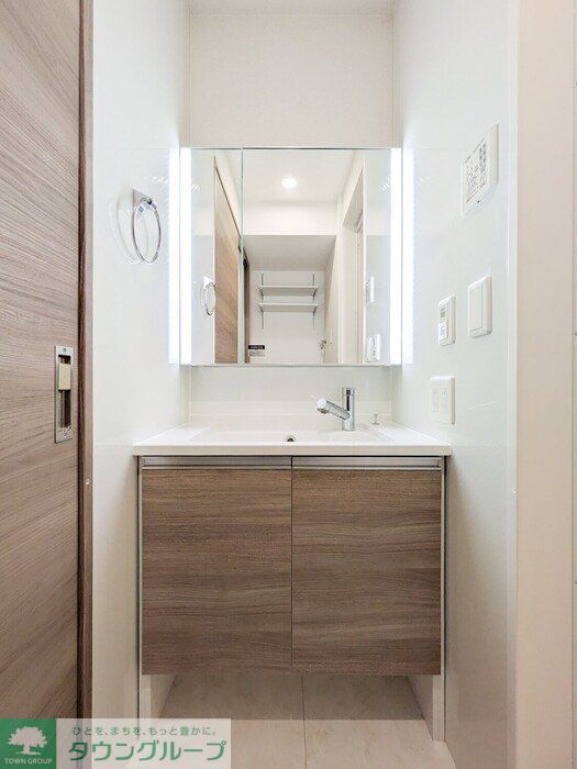 洗面設備　お部屋探しは株式会社　タウンハウジング　までお気軽にお問合…