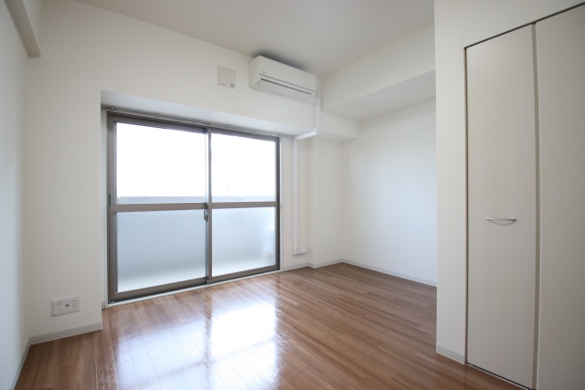 バルコニー　※別室の参考写真の為、現況優先です。