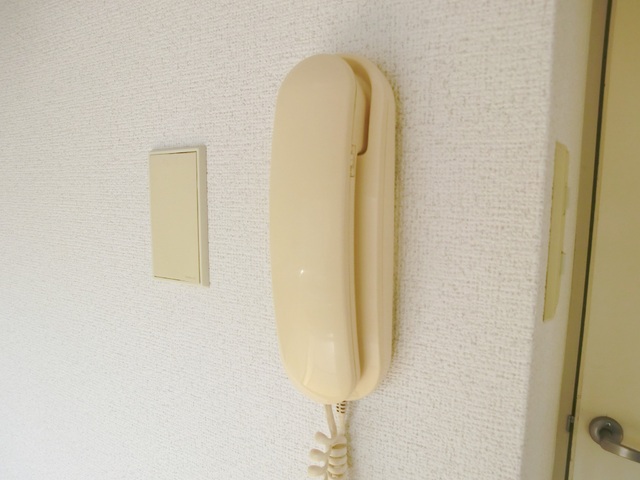 セキュリティ　インターホン完備。