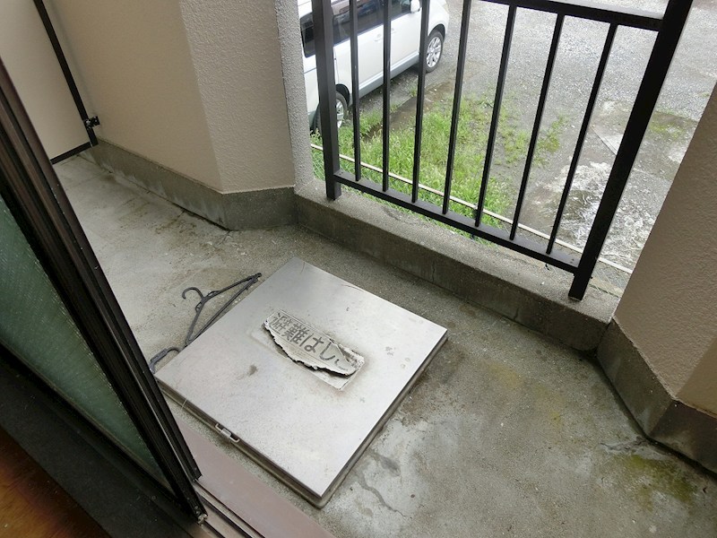 バルコニー　現況優先