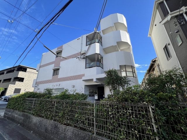 建物外観　おしゃれな外観です