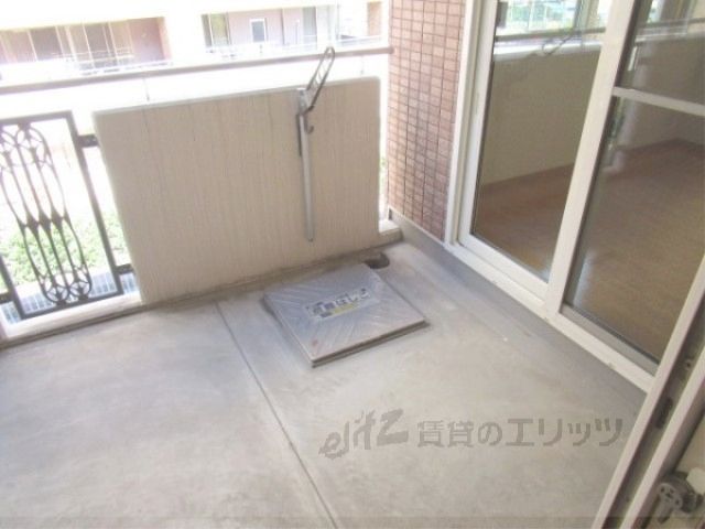 バルコニー　ベランダ