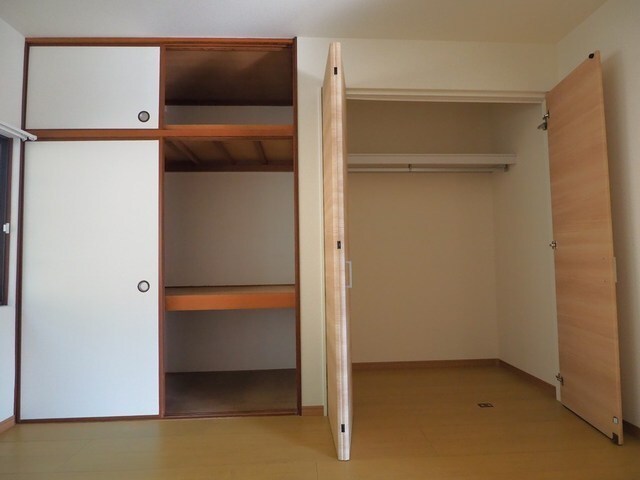 収納　洋室収納