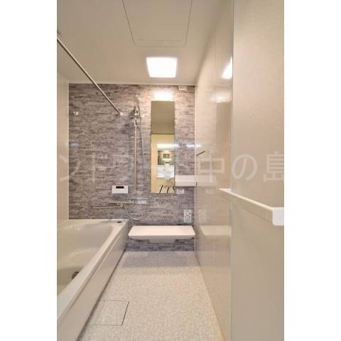 バス・シャワールーム　詳細は、ウィンドワード中の島店までご相談下さい。