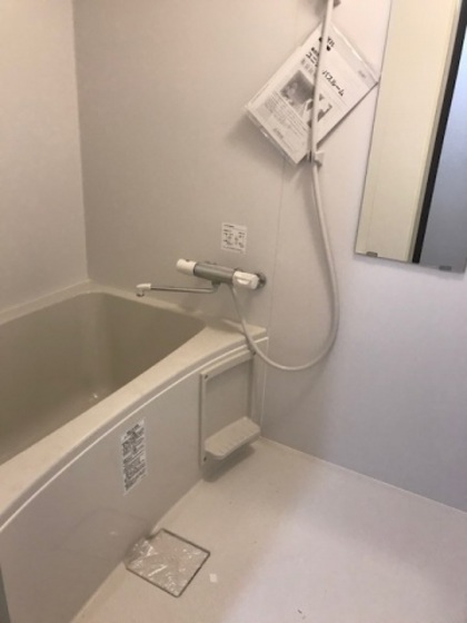 バス・シャワールーム　※掲載写真は同マンション別部屋参考写真となります。