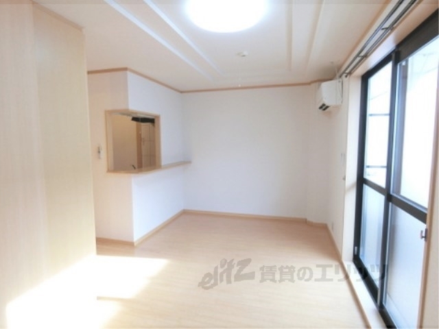 居室・リビング　洋室