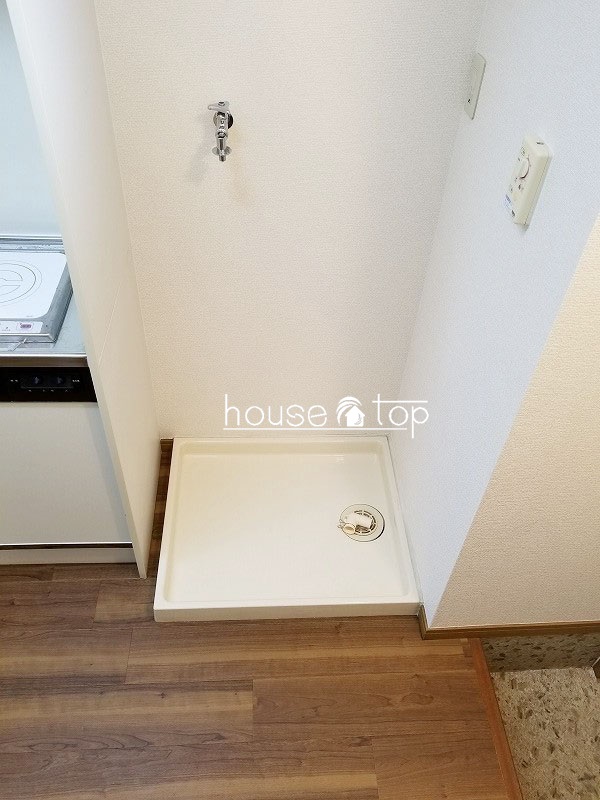 洗面設備　室内洗濯機置場！