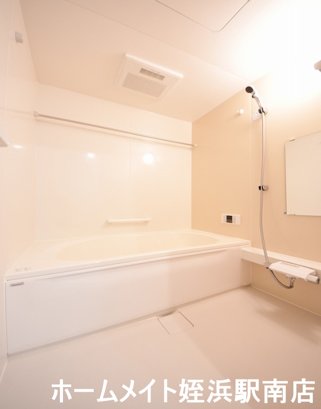 バス・シャワールーム　★ご連絡、お待ちしております♪★