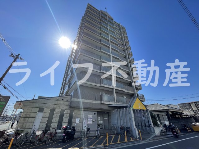 建物外観　落ち着いた雰囲気の外観です