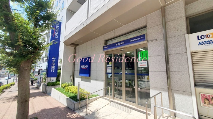 銀行　みずほ銀行 東戸塚支店（銀行）まで524m