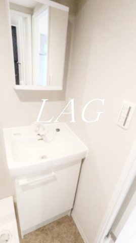 洗面設備　洗面台です。