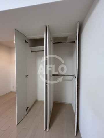 収納　ミュプレ江坂　クローゼット