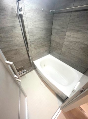 バス・シャワールーム　風呂
