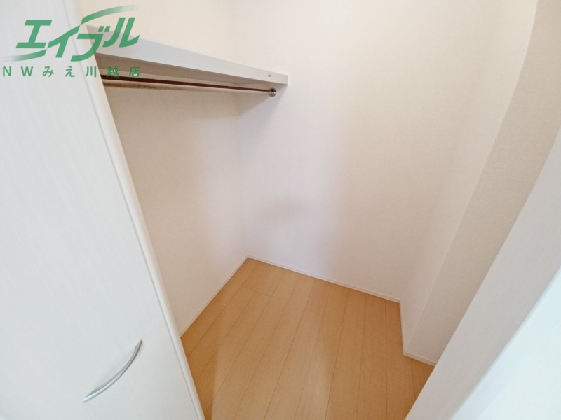 収納　同型別室のお写真です。