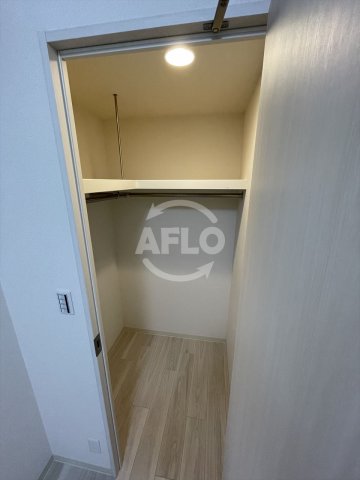 収納　プレサンス堺筋本町ディスティニー　収納