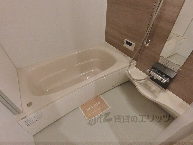 バス・シャワールーム　風呂