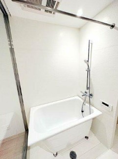 バス・シャワールーム　バス