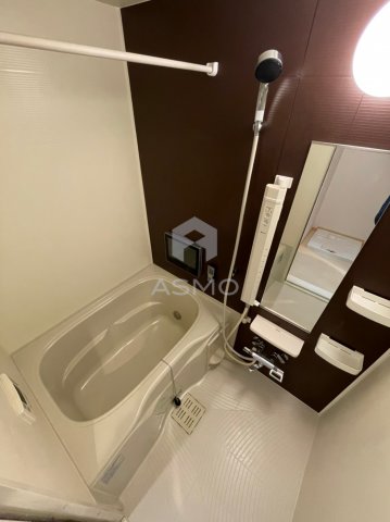 バス・シャワールーム　同マンション参考写真