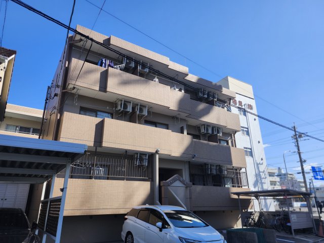 建物外観　きれいな外観です