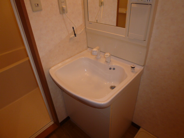 洗面設備　洗髪洗面化粧台