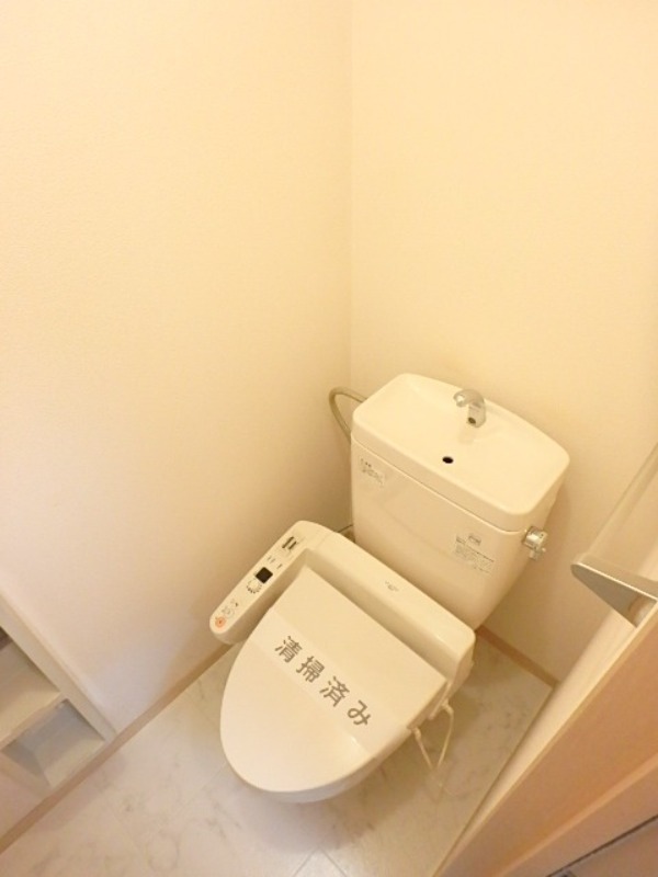 トイレ　図面と現状に相違がある場合には現状を優先