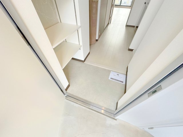 玄関　素敵な玄関は毎朝あなたを元気に送りだしてくれますよ。