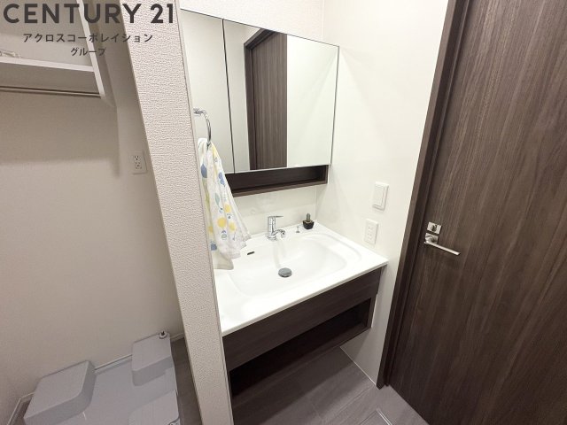 洗面設備　独立洗面台ついてます！