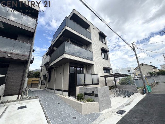 建物外観　オートロック付きで安心です！