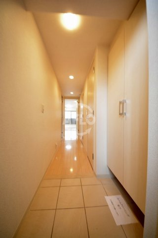 玄関　セレッソコート上本町EAST　玄関