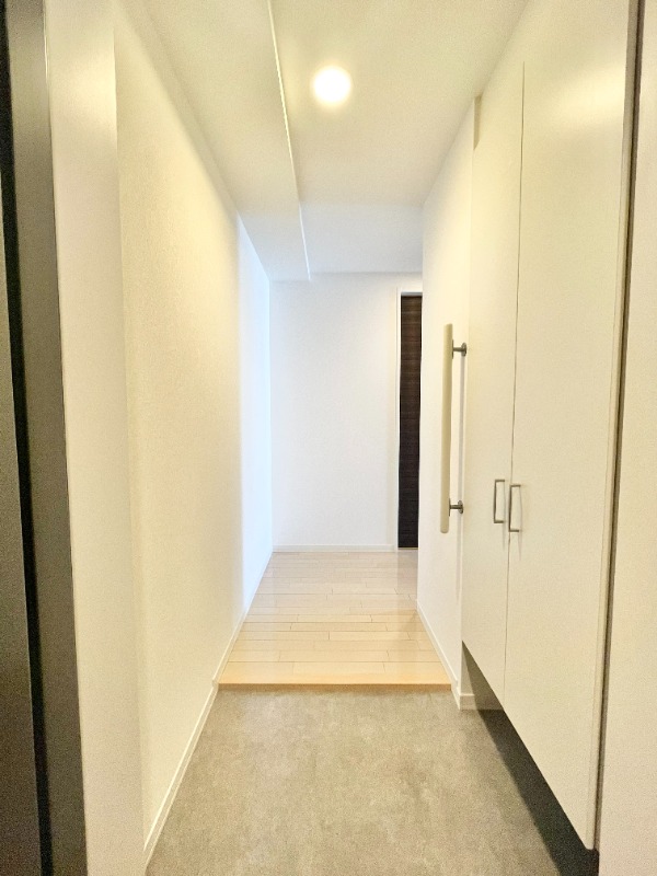 玄関　広々とした玄関です♪