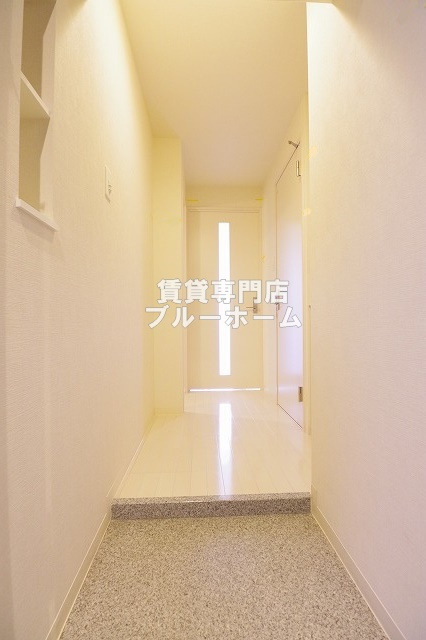 玄関　ゆったり玄関スペース！